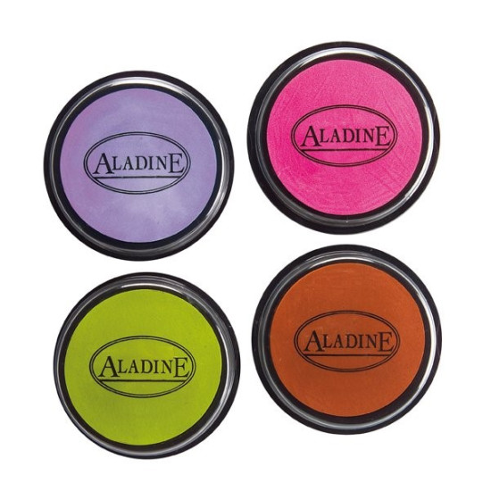 Farebné vankúšiky s atramentom určené na pečiatkovanie.  4 farby v jednom balení - fialová, ružová, zelená, hnedá.