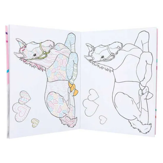 Omaľovánky Miss Melody s koňmi a dekoratívnymi vzormi