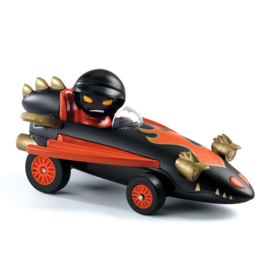 Crazy Motors - Dragon Fire. Autíčko s figúrkou Dračí oheň má plné zuby súperov a plamene chrlí priamo z výfuku.