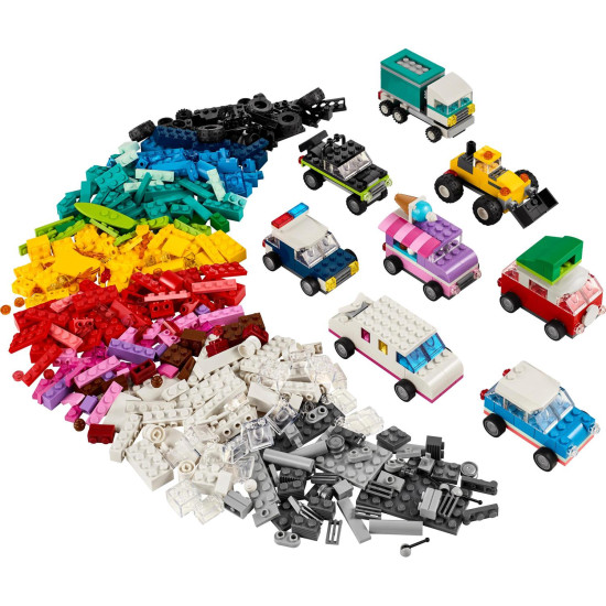 LEGO® Classic Tvorivé vozidlá (11036) – stavebnica s 900 kockami a 52 kolieskami na stavanie rôznych farebných vozidiel pre deti od 5 rokov.