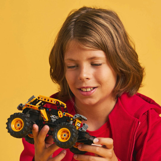 LEGO TECHNIC Monster Jam™ DIGatron™ s naťahovacím motorom