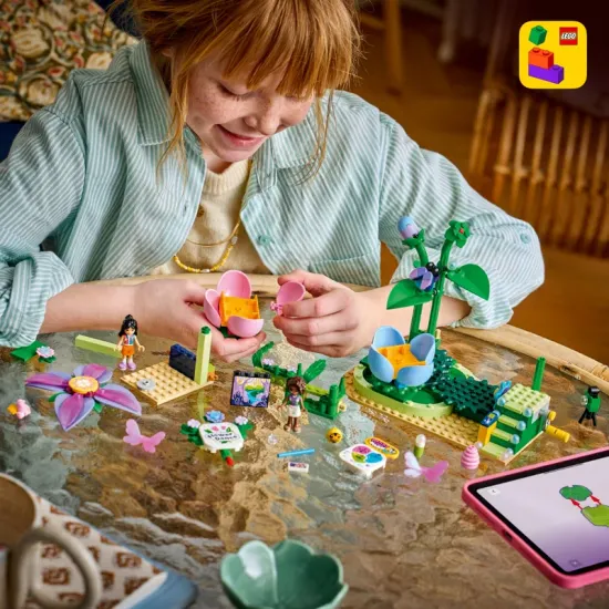 LEGO Friends 42702 Kvetinový kolotoč s vílami