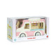 Tento miniatúrny zmrzlinový automobil vo veľkosti bábik vyzerá naozaj sladko.