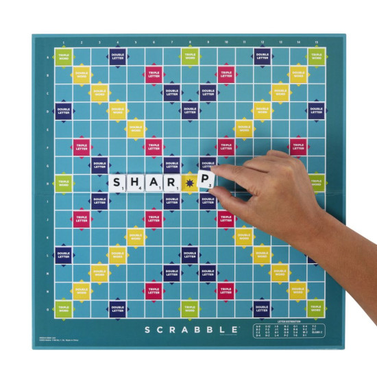 Scrabble SK: Slovenská verzia obľúbenej slovnej hry pre celú rodinu.