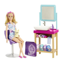 Bábika Barbie a kozmetický salón