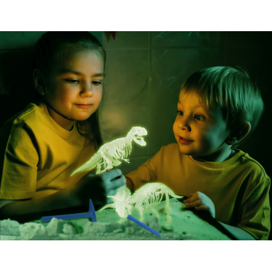 Vedecká súprava na kopanie dinosaurov žiariacich v tme.