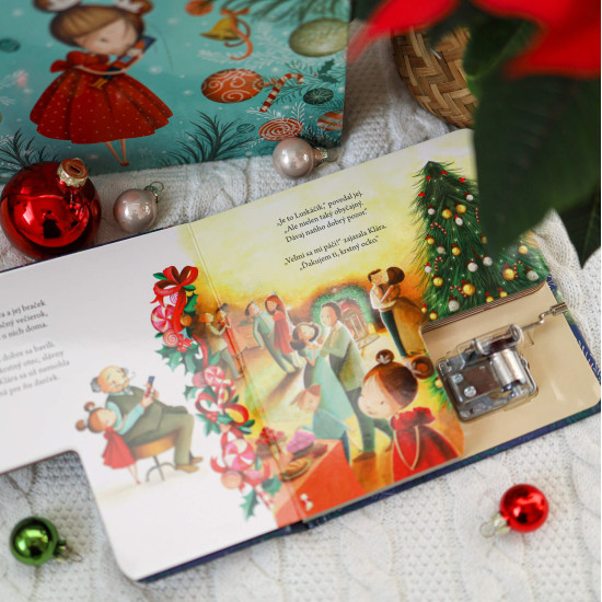 Započúvajte sa do vianočného príbehu o Kláre a Luskáčikovi v tejto kúzelnej knižke s hracím strojčekom.