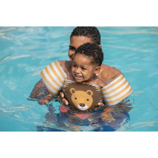 Dětská plávacia vesta s rukávnikmi Lev 2–6 rokov od Swim Essentials