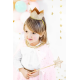 Čarovný plášť Ružový s hviezdičkami je dokonalým doplnkom pre malé princezné a kúzelníkov.