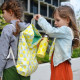 Žltý mestský batoh „messenger“ pre deti Citróny 15 l Petit Jour