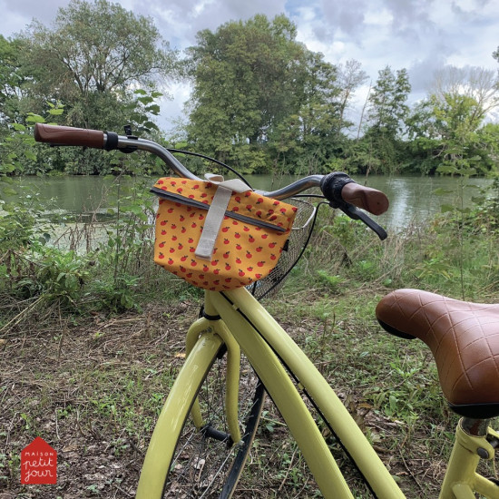 Taška na bicykel Jabĺčka od Petit Jour