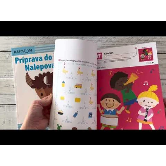 Pracovný zošit pripravuje dieťa na aktivity, ktorým sa bude venovať v škôlke. Je zameraný na prácu s pastelkami.