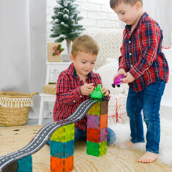 Magnetická stavebnica Downhill Duo 40 dielov. Skvelý darček pre deti, ktoré milujú autá.