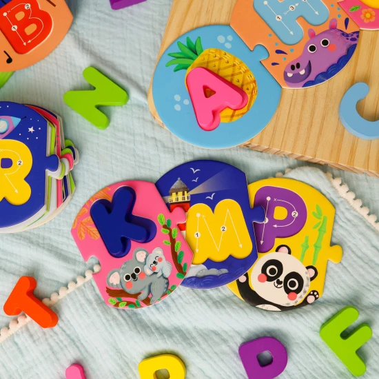 Vkladacie puzzle abeceda.