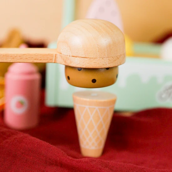 Zmrzlinový stánok s nanukmi aj kopčekovou zmrzlinou pre deti