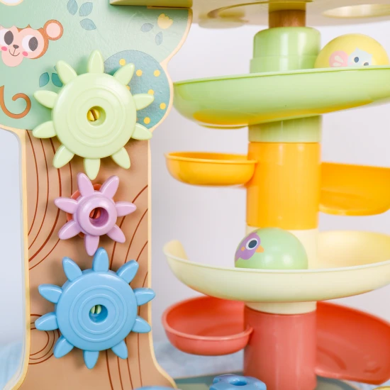 Farebný aktivity pultík s guľočkovou dráhou