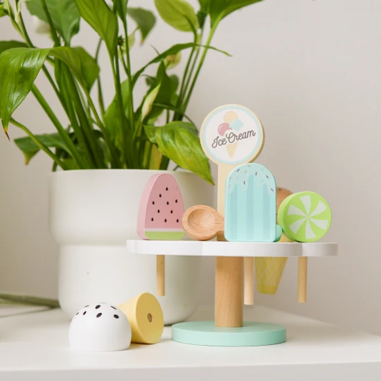 Drevený stojan so zmrzlinami Drevené jedlo Tooky Toy