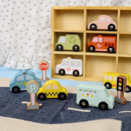 Drevená autíčka sada