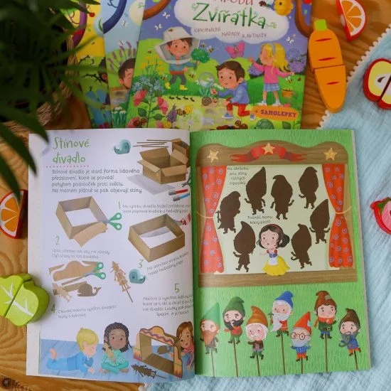 Kniha plná zaujímavých aktivít a nápadov pre všetkých milovníkov prírody obsahuje 32 strán a viac ako 30 samolepiek. 