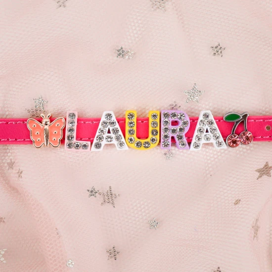 Prívesok písmeno L na detský náramok s menom Nojomojo