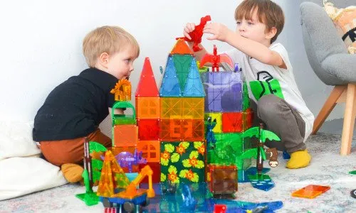 Ako vybrať magnetickú stavebnicu Magna Tiles?