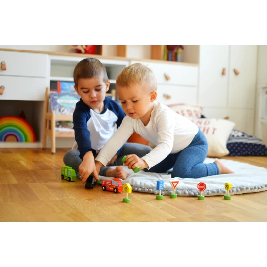 Sada drevených vozidiel a dopravných značiek Tooky Toy