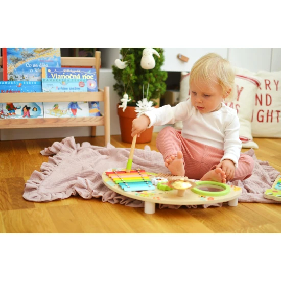 Hudobný pultík pre detskú zábavu