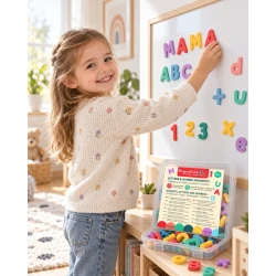 MagneKids Sada 77 magnetických písmen a čísel Pastelová