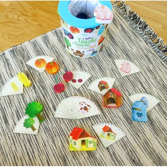 Druhá verzia bestselleru didaktickej hry Hmataj a nájdi. 