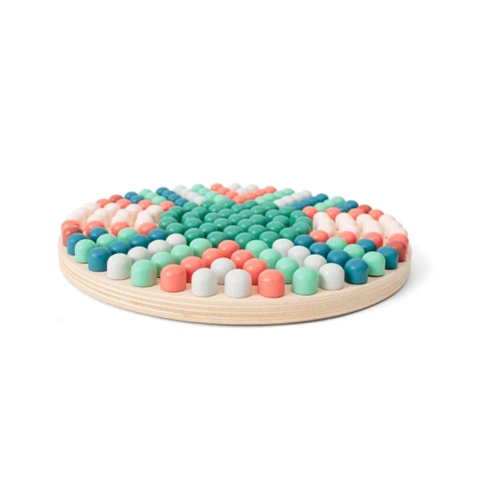 Mozaika s drevenými hríbikmi Mozaika s drevenými hríbikmi – BS Toys BS_GA487
