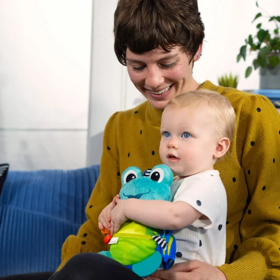 Hračka aktívna na C krúžku korytnačka Neptune’s Sensory Sidekick™ 0m+ Hračka aktívna na C krúžku korytnačka Neptune’s Sensory Sidekick™ 0m+ Baby Einstein 13156-6