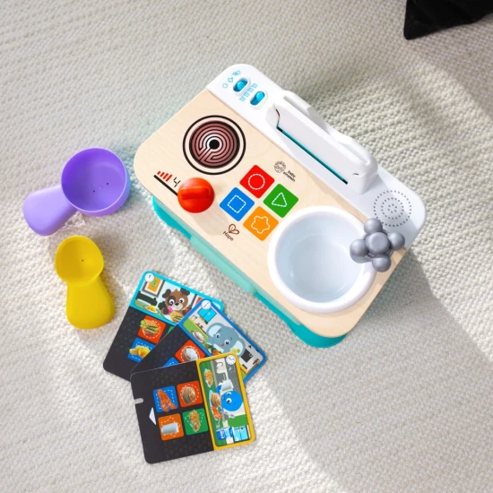 Hračka hudobná Kuchynka Magic Touch Kitchen™ Pretend to Cook HAPE 9m+ Baby Einstein 12933-6