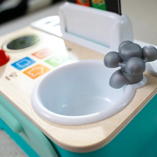 Hračka hudobná Kuchynka Magic Touch Kitchen™ Pretend to Cook HAPE 9m+ Baby Einstein 12933-6