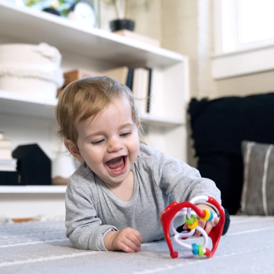 Hračka lopta senzorická Slide & Swirl™ 3m+ Baby Einstein 17522-6