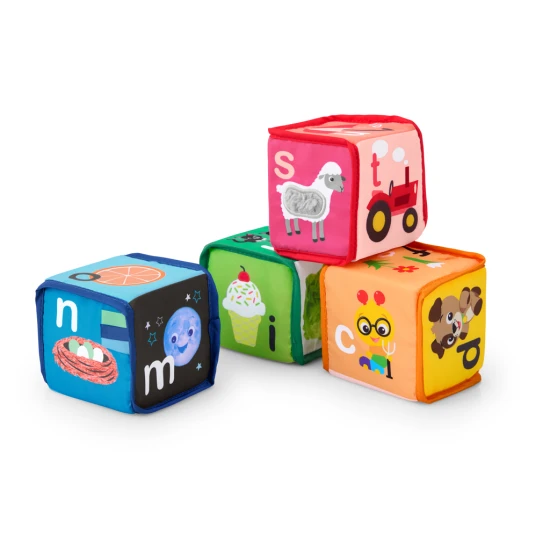 Hračka textilná kocky abeceda Alpha Stacks™ 4ks, 3m+ Baby Einstein 17304-4