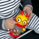 Hrkálka s aktivitami Cal’s Sensory Shake-up™3m+ Baby Einstein 16707-6