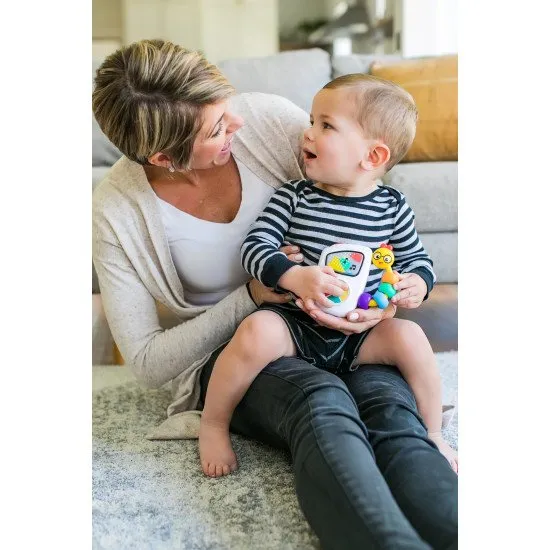 Baby Einstein Hudobný prehrávač Táto ocenená hudobná hračka bude určite patriť k najobľúbenejším hračkám pre vašich malých hudobníkov.