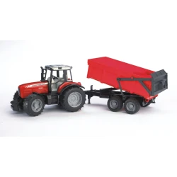 Farmer traktor Massey Ferguson s prívesom