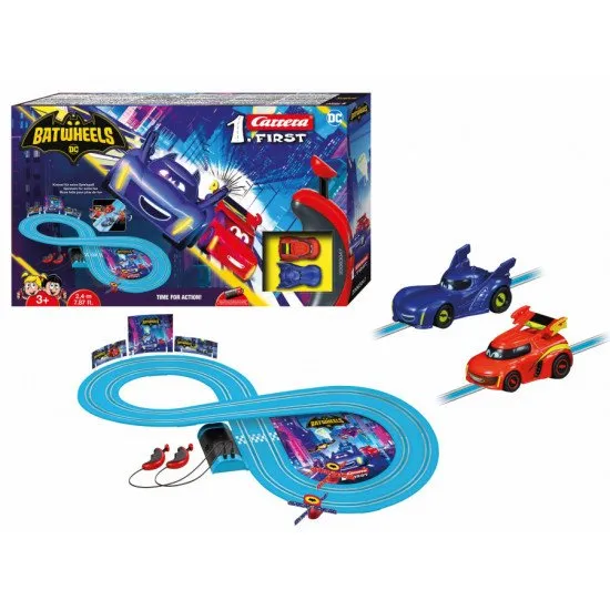 Autodráha Carrera FIRST Batwheels s autíčkami BAM a Redbird na vzrušujúcej 2,4 m dlhej dráhe.
