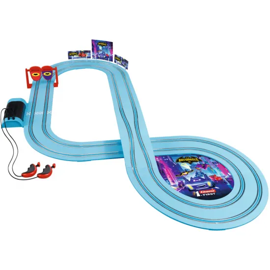 Autodráha Carrera FIRST Batwheels s autíčkami BAM a Redbird na 2,9 m dlhej dráhe.