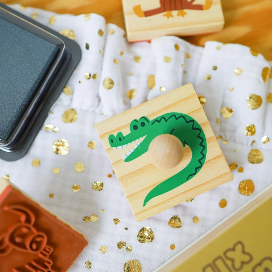 Sada pečiatok Drevené pečiatky pre deti s držiakom Savana Crea Lign