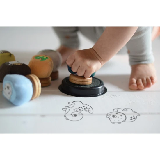 Prvé mäkké pečiatky pre deti – Dinosaury