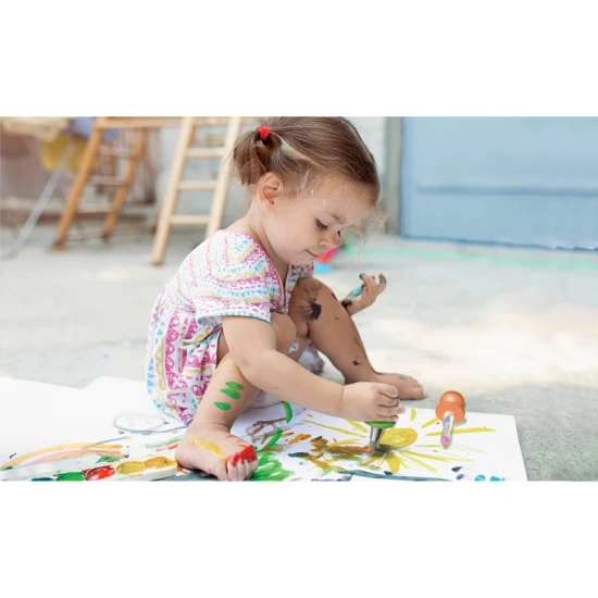 Prvé štetce pre najmenšie deti, ktoré sa zoznamujú s farbami. 