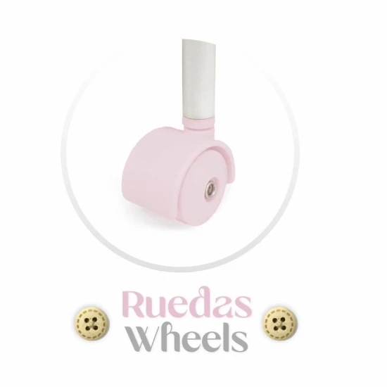 Pojazdná postieľka pre bábiky DeCuevas 51075 s nebesami a perinkou z kolekcie Sophie 2025 v jemnom ružovom dizajne.