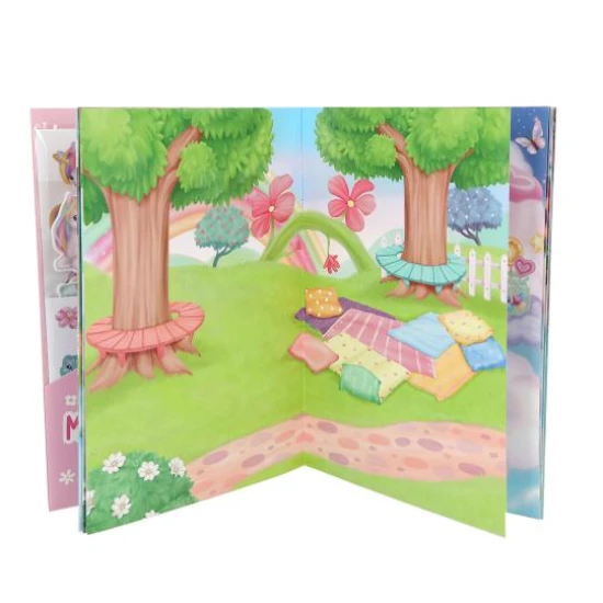 Kreatívny zošit so samolepkami Jednorožcov svet