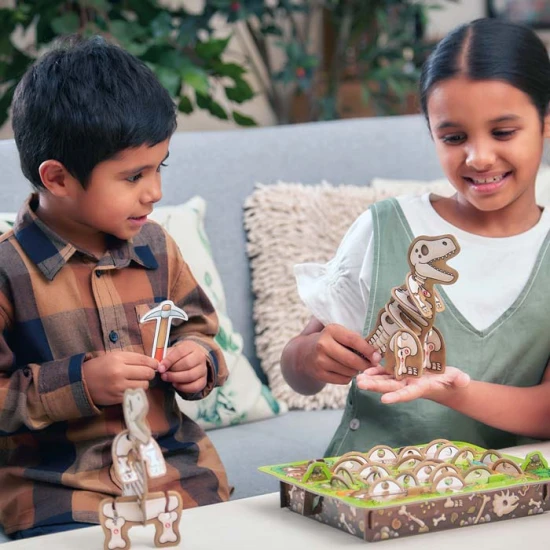 Hra pre fanúšikov dinosaurov! Kopte a objavujte dinosaurie kosti v tejto zábavnej hre na hľadanie prehistorických skamenelín. 