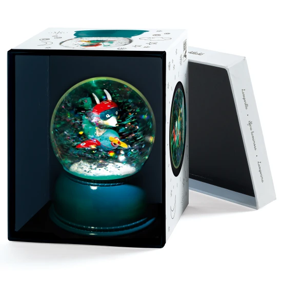 Nočné svetlo a snežítko Pilot