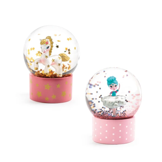 Nerozbitná mini snežná guľa Kráska