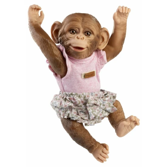 Realistická opička bábika Guca 32 cm v kvetovanom outfite – celovinylové telo
