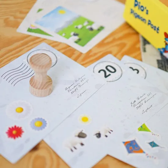 Holub Pio z Pigeon Post má plné ruky (alebo skôr krídla). 